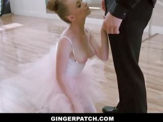 Gingerpatch - balerinë athena rayne dashuron duke thithur shpoj