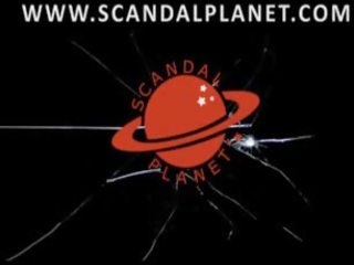 Nud muie și in 3 x evaluat video scenă pe scandalplanet com