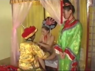 Kiinalainen emperor nussii cocubines, vapaa seksi klipsi 7d