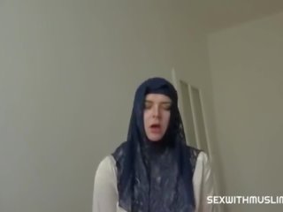 Real estate agent man fucks charming hijab woman